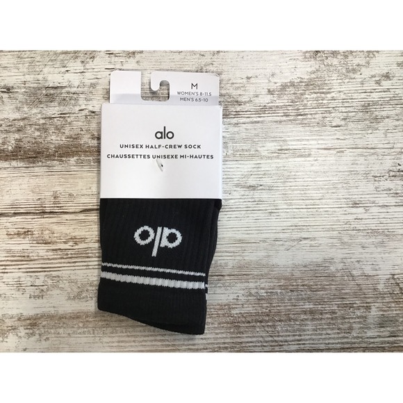ALO Yoga Accessories - Alo Yoga Unisex Half-Crew Socks Black White Logo Stripe A0480U Size M NEW